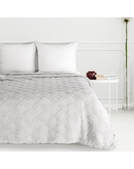 Koc flano 200x220 cm srebrny zdobiony wytłaczanym wzorem CARO Design 91 Eurofirany | Time- 2