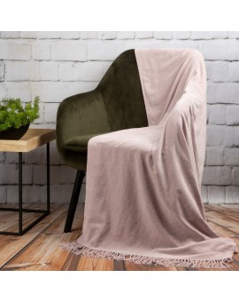 Koc akrylowy 130x170 cm różowy miękki w dotyku z drobnym strukturalnym wzorem i frędzlami AKRYL 4 Eurofirany Premium