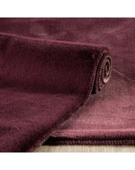 Dywanik dekoracyjny MARCELO  o strukturze miękkiego futerka