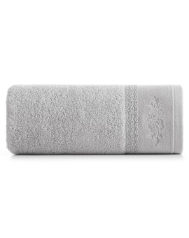 Ręcznik kąpielowy 70x140 cm bawełniany kolor srebrny z koronką oraz subtelnym haftem 500 g/m2 SISI