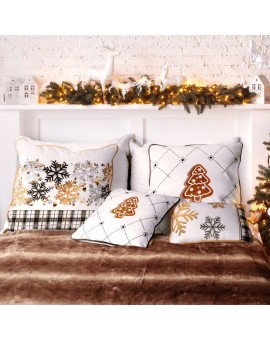 Poszewka na poduszkę 60x60 cm świąteczna z miękkiego welwetu biało brązowa z motywem piernikowej choinki JOY Eurofirany | Time- 