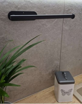 Uchwyt wieszak na papier ręcznik papierowy kuchenny taśma dwustronna mat loft czarny Kik Sp. z o. o. Sp. k. | Time- 2