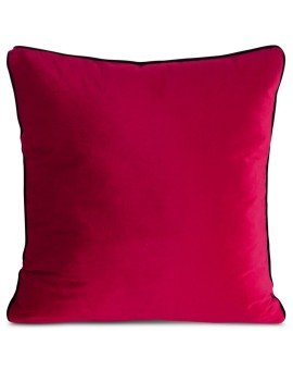 Poszewka na poduszkę 45x45 cm welwetowa, amarantowa o delikatnym połysku z ozdobną lamówką GAJA 2