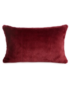 Poszewka na poduszkę 30x50 cm bordowa z miękkiej futrzanej tkaniny NINA