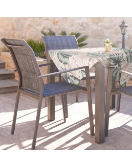 Bieżnik na stół kremowo, zielony 85x85 cm wodoodporny GARDEN na taras oraz balkon z motywem egzotycznych liści